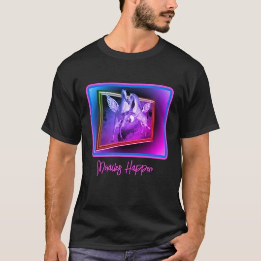 T-shirt Miracles Happen Pegasus Chevaux Inspiration (Devant)