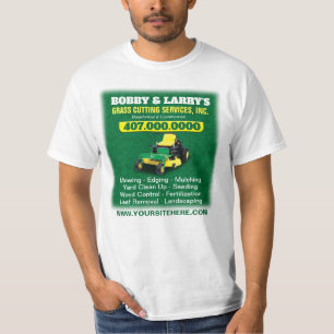 T-shirt Modèle de coupe de l'herbe de la pelouse en paysa