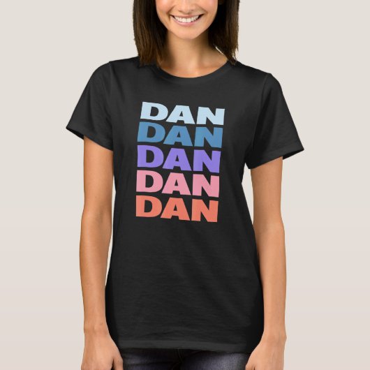 T-shirt Modèle de texte répété moderne Dan (Devant)