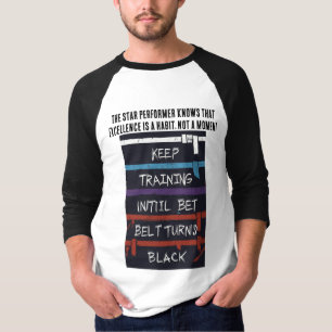 T-shirt modèle d'excellence de l'artiste vedette sur T-SHI