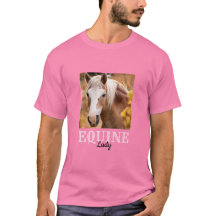 Modèle photo de l'amoureux du cheval rose