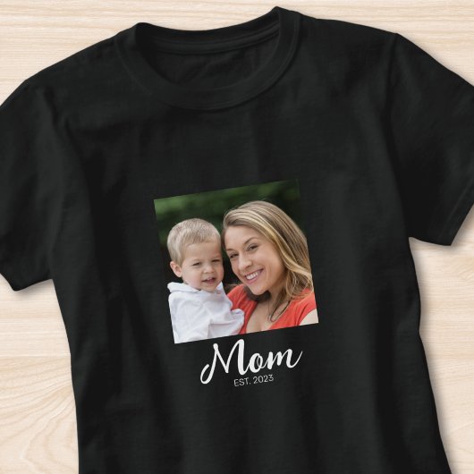 T-shirt Mom Established Script Photo