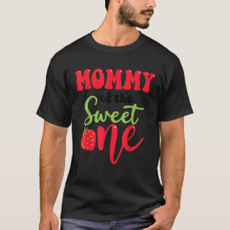 T-shirt Mommy of the Sweet One Strawberry Summer First Bir