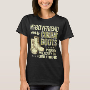 T-shirt Mon ami Porte Des Bottes De Combat - Militaire Gir