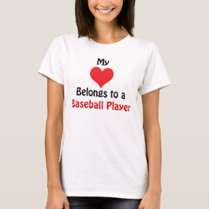 T-shirt Mon coeur appartient à un joueur de baseball