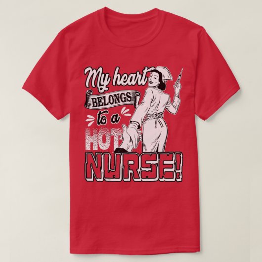 T-shirt Mon coeur appartient à une infirmière J'aime mon i (Design devant)