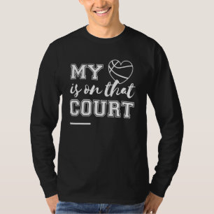 T-shirt Mon Coeur Est Sur Ce Court Basketball Maman Et Pap