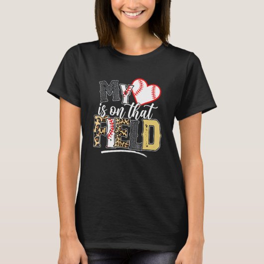 T-shirt Mon coeur est sur ce terrain Tee Baseball Softball (Devant)