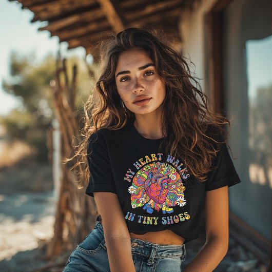 T-shirt Mon coeur se promène dans de minuscules chaussures