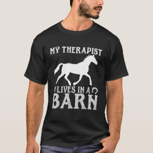 T-shirt Mon Thérapeute vit dans une famille de femmes