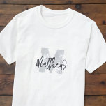 T-shirt Monogram Modern Cool Grunge Ajouter Votre Nom<br><div class="desc">Préparez-vous pour l'école ! Ajoutez votre monogramme et votre nom. Ce design est intemporel,  moderne et grunge.</div>