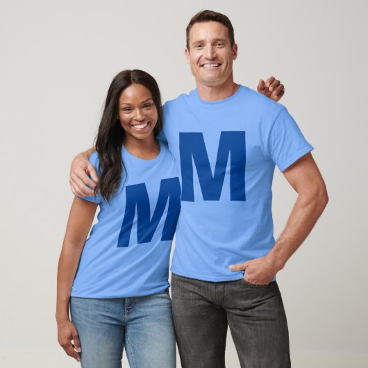 T-shirt Monogramme bleu Nom initial (Unisexe)