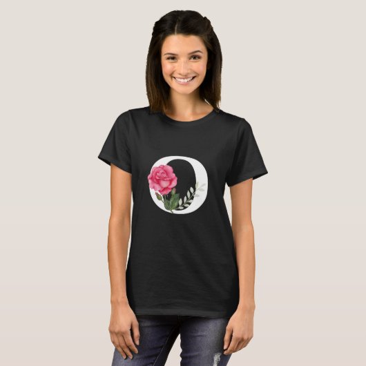 T-shirt Monogramme Lettre initiale O en blanc avec rose ro (Devant entier)