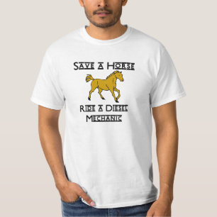 T-shirt montez un mécanicien diesel