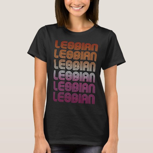 T-SHIRT MOTIF RÉTRO DE FIERTE LESBIENNE (Devant)