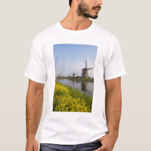 T-shirt Moulins à vent le long du canal à Kinderdijk,