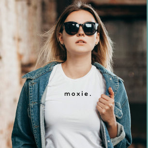 T-shirt Moxie de texte personnalisé moderne noir