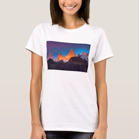 T-shirt Mt Fitz Roy au lever de soleil (Devant)
