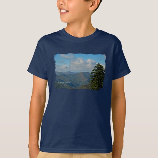 T-shirt Mtns fumeux : Mtns appellent… John Muir (Devant)
