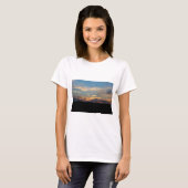 T-shirt Mur de silhouette de nature (Devant entier)