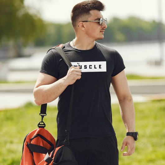 T-shirt musculaire minimaliste gras