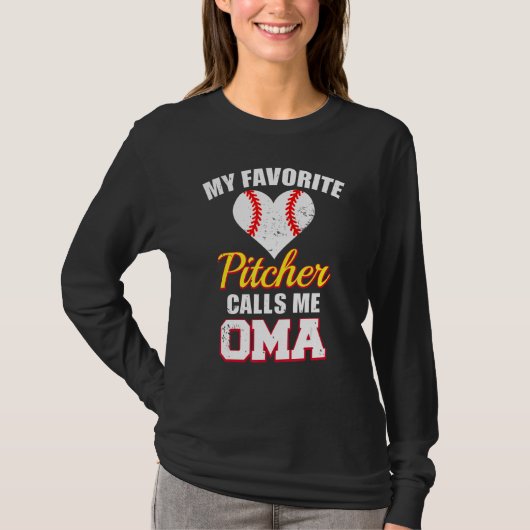 T-shirt My Favorite Pitcher Calls Me Oma Pitcher Baseball  (Devant)