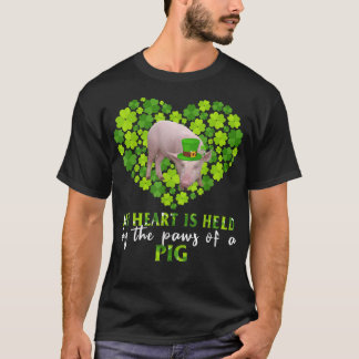 T-shirt My Heart Is Held By The Paws Of A Pig Shirt