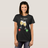 T-shirt My Thirst is Calling Wine Alcohol Drink Drunk (Devant entier)