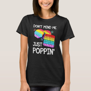 T-shirt N'Aimez Pas Que Je Passe Juste Un Fidget Sensoriel