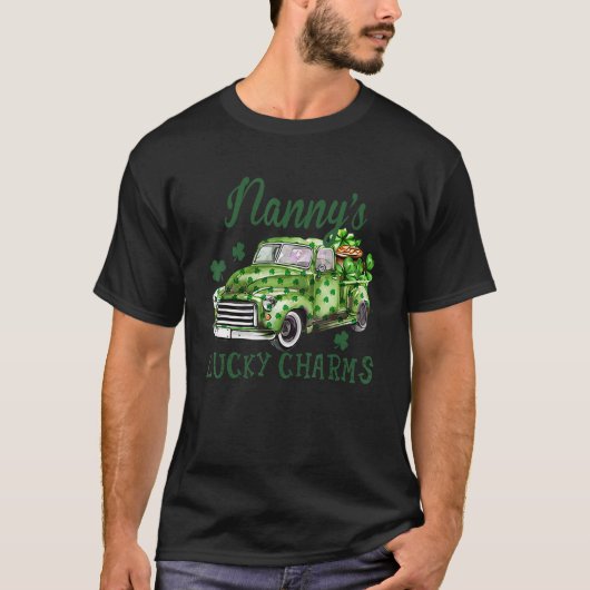 T-shirt Nanny S Lucky Charm St Patrick S Day Shamrock Car (Devant)