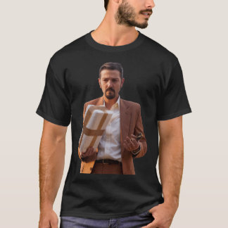 T-shirt Narcos Mexico Felix Essential T-Shirt.png
