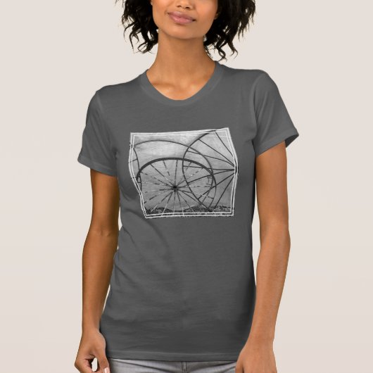 T-shirt Nature morte de roue de chariot (Devant)