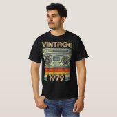T-shirt Né En 1979 Radio Retro, 1979 Cadeau D'Anniversaire (Devant entier)