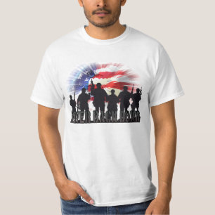 T-shirt Ne jamais reculer sur le drapeau américain Patriot