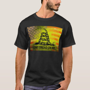 T-shirt Ne marchez pas sur moi le drapeau américain de