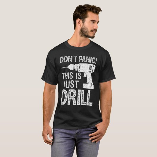 T-shirt Ne paniquez pas ce n'est qu'un bricoleur d'exercic (Devant entier)