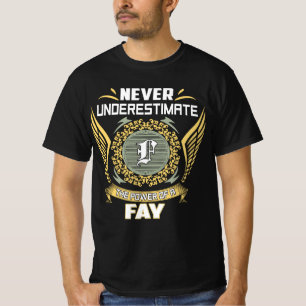 T-shirt Ne sous-estimez jamais le pouvoir d'une fée