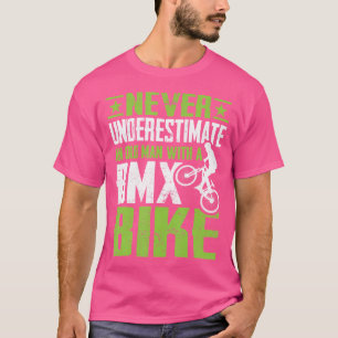 T-shirt Ne Sous-Estimez Jamais Un Vieux Homme Avec Un Vélo
