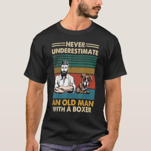T-shirt Ne Sous-Estimez Jamais Un Vieux Homme Avec Une Box