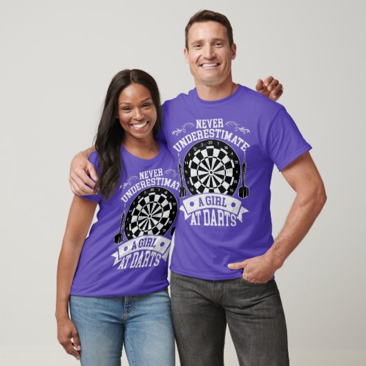 T-shirt Ne Sous-Estimez Jamais Une Fille Aux Fosses Pour U (Unisexe)