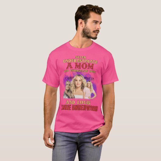 T-shirt Ne Sous-Estimez Jamais Une Mère Qui Aime Porter (Devant entier)