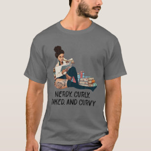 T-shirt Nerdy Curly Inclus Et Curvy Lire Des Livres Tattoo