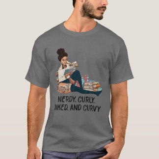 T-shirt Nerdy Curly Inclus Et Curvy Lire Des Livres Tattoo