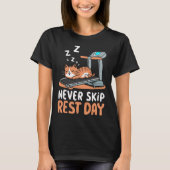 T-shirt Never Skip Rest Day Funny Bodybuilding Cat Workout (Devant)