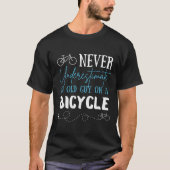 T-shirt Never underestimate an old guy on a bicycle (Devant)