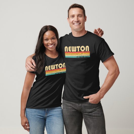 T-shirt NEWTON Nom Personnalisé Funny Retro Naissance Vint (Unisexe)