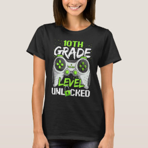T-shirt Niveau 10e année débloqué avec des jeux sur le ret
