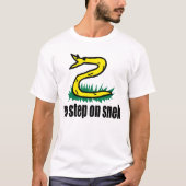 T-shirt No Step on Snek (Devant)
