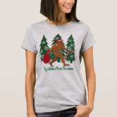 T-shirt Noël Squatchin de Père Noël Squatch par la neige (Devant)