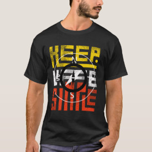 T-shirt noir design à motif ethnique